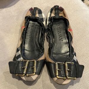 Burberry Ballet Flats
